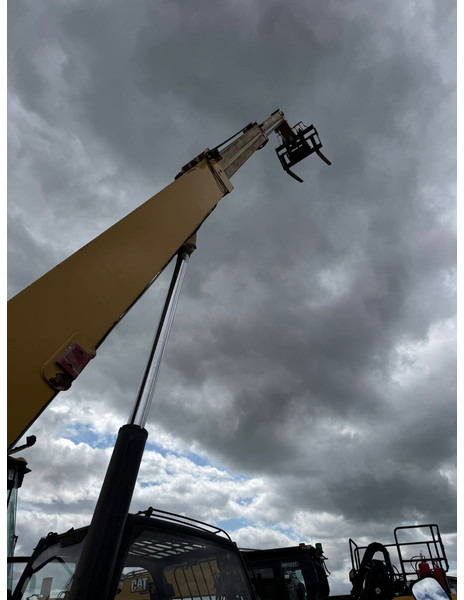 Caterpillar TH360 - Teleskoplader: das Bild 1 Caterpillar TH360 - Teleskoplader: das Bild 1