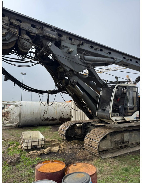 Liebherr LB 28 - Bohrgerät: das Bild 1 Liebherr LB 28 - Bohrgerät: das Bild 1