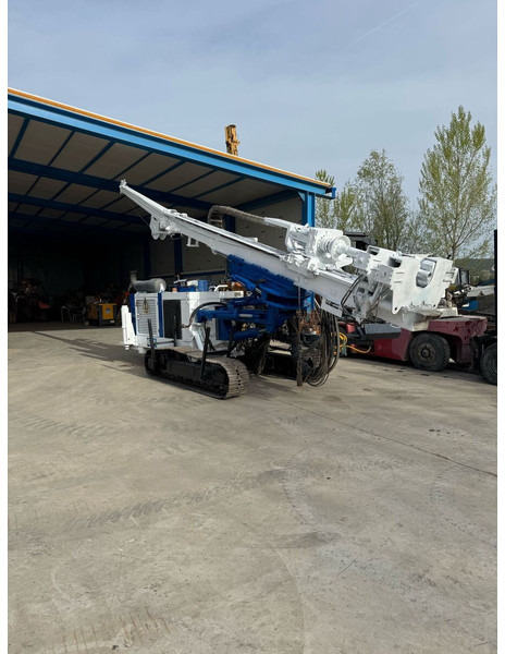 Soilmec SM 400 - Bohrgerät: das Bild 4 Soilmec SM 400 - Bohrgerät: das Bild 4