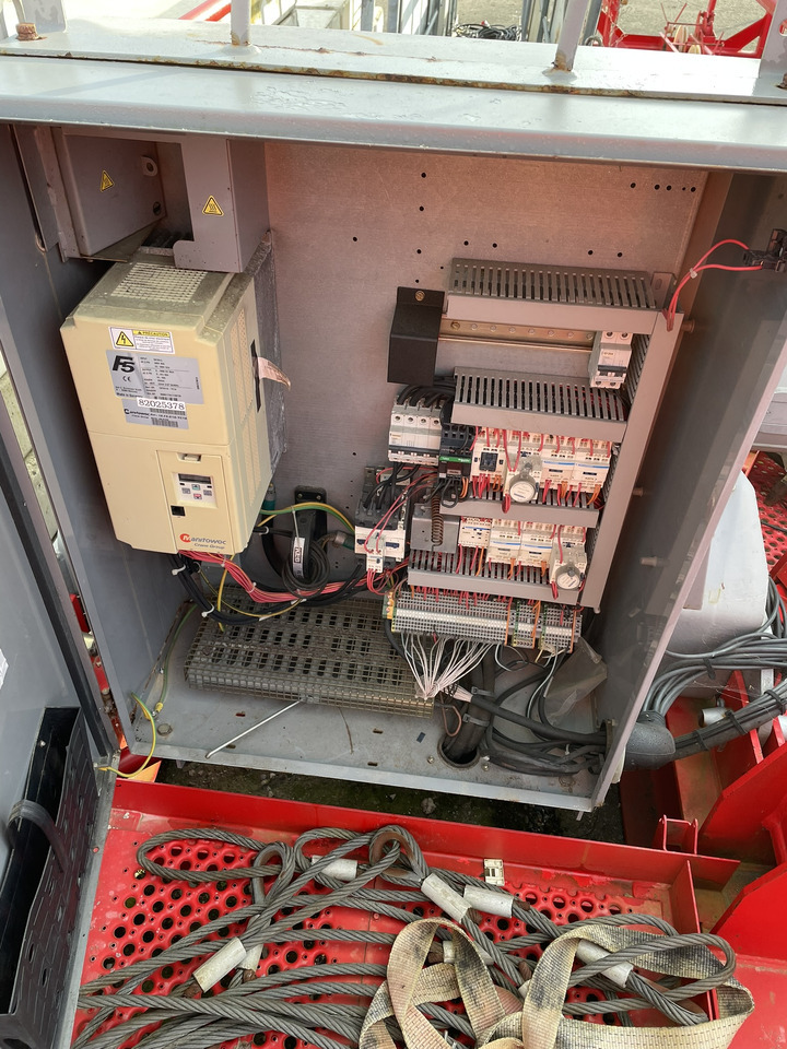 Turmkran POTAIN MD 208A: das Bild 8
