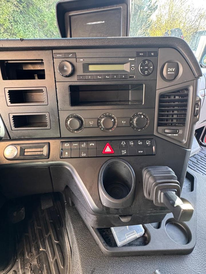 Plane LKW Mercedes-Benz 2540/LBW/Lenk-Achse/Kamera: das Bild 14