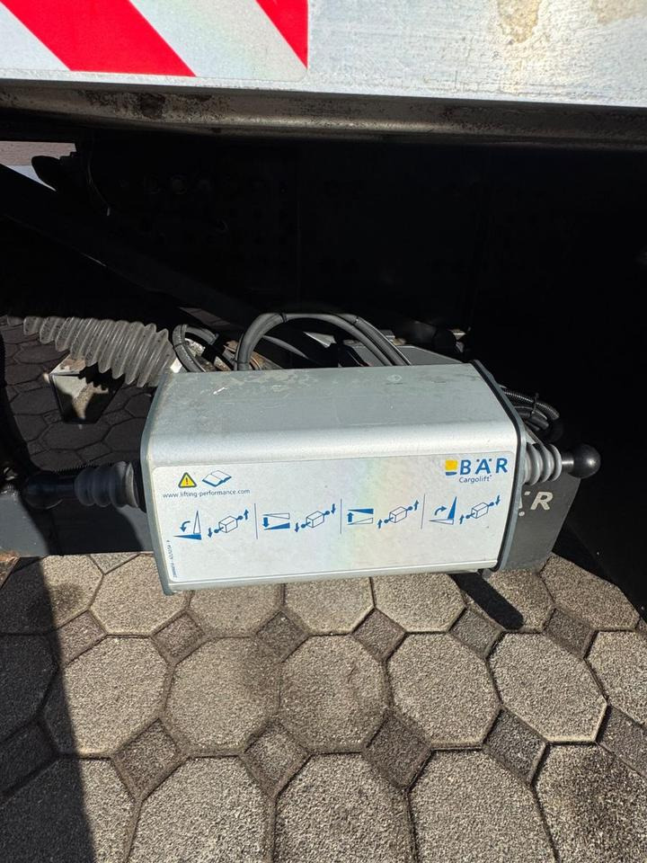 Plane LKW Mercedes-Benz 2540/LBW/Lenk-Achse/Kamera: das Bild 16