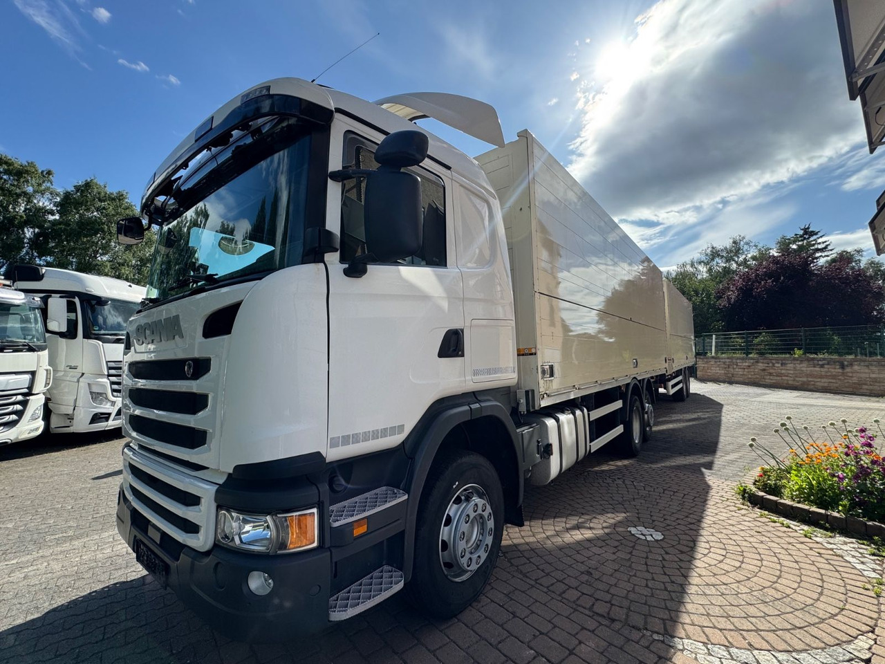 Scania G410/Lenk-Lift/2xLBW/inkl. Anhänger/Tüv-neu - Getränkeaufbau LKW: das Bild 2 Scania G410/Lenk-Lift/2xLBW/inkl. Anhänger/Tüv-neu - Getränkeaufbau LKW: das Bild 2