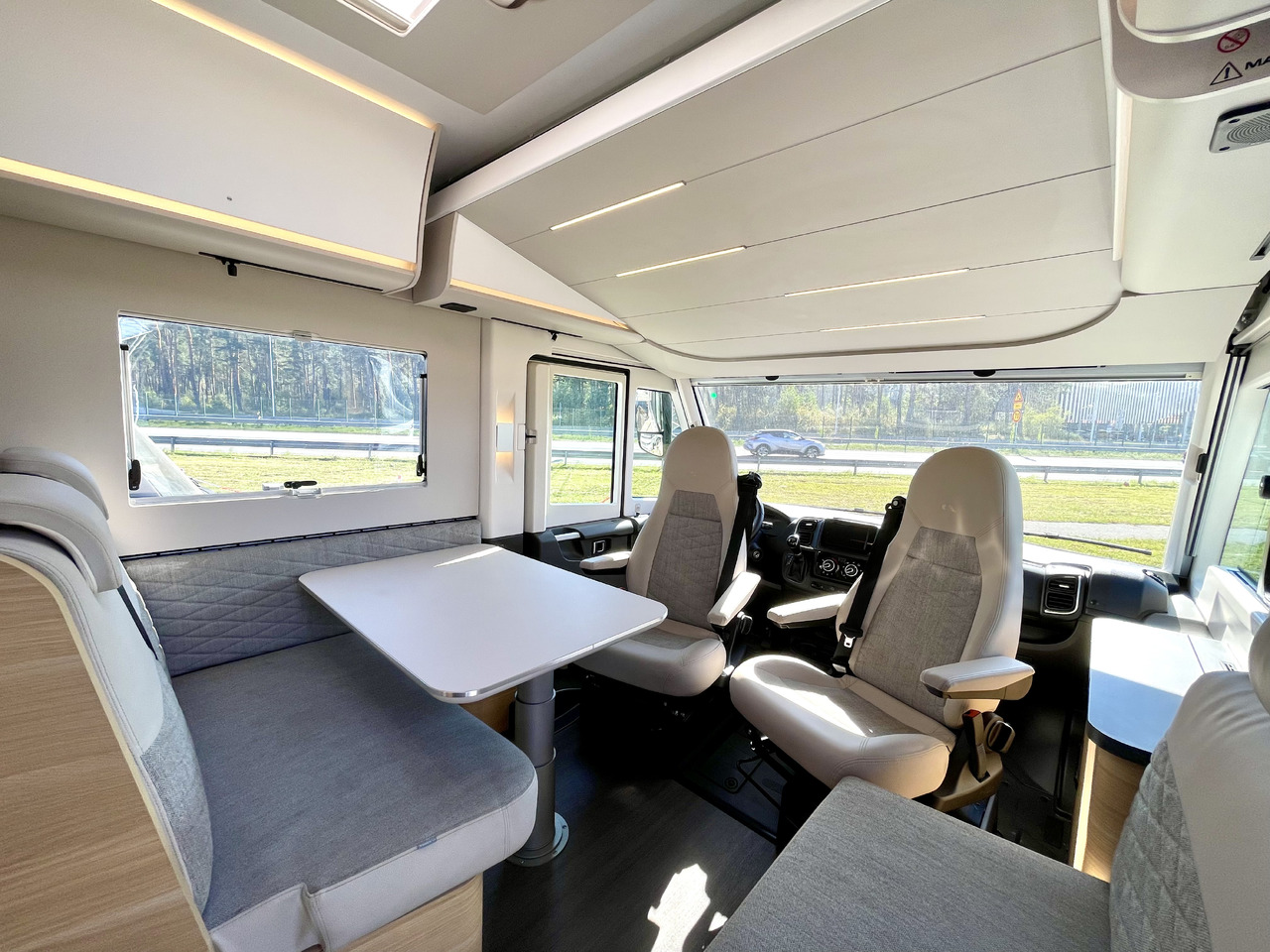 ADRIA Sonic Plus 700SL - Integriertes Wohnmobil: das Bild 5 ADRIA Sonic Plus 700SL - Integriertes Wohnmobil: das Bild 5