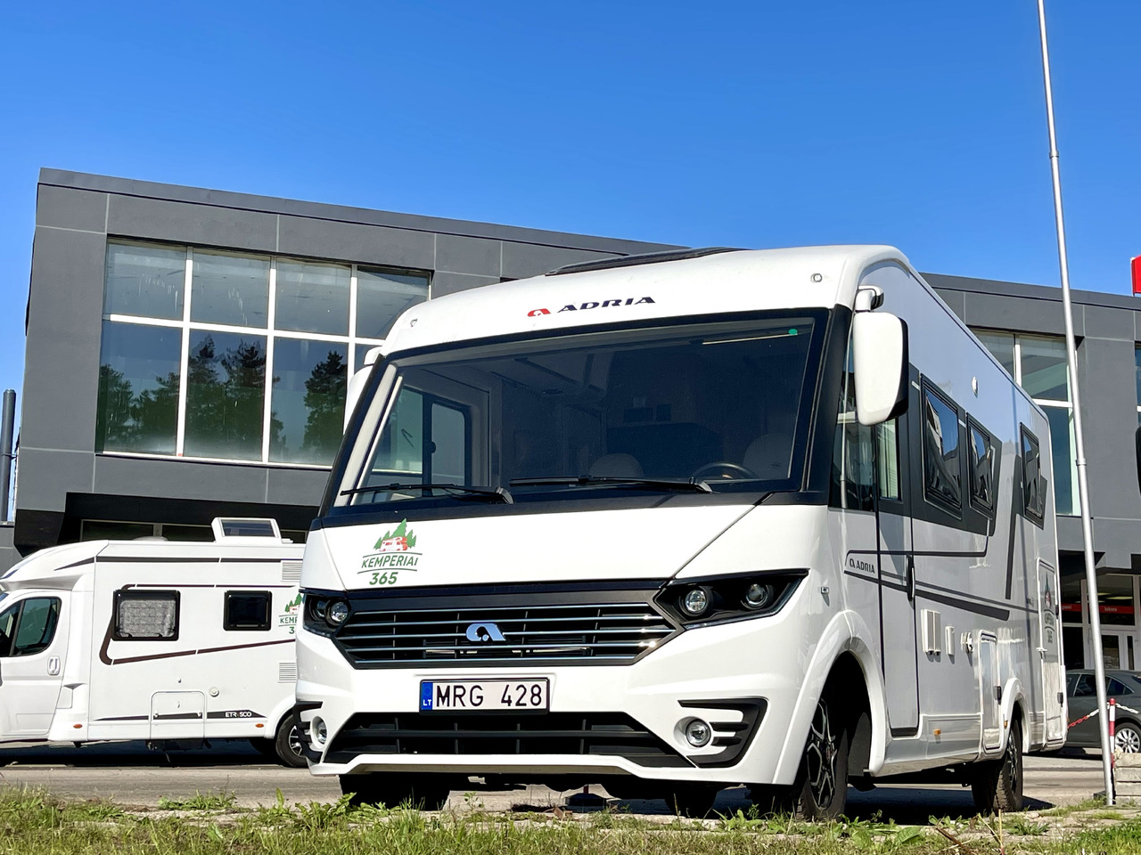 ADRIA Sonic Plus 700SL - Integriertes Wohnmobil: das Bild 1 ADRIA Sonic Plus 700SL - Integriertes Wohnmobil: das Bild 1