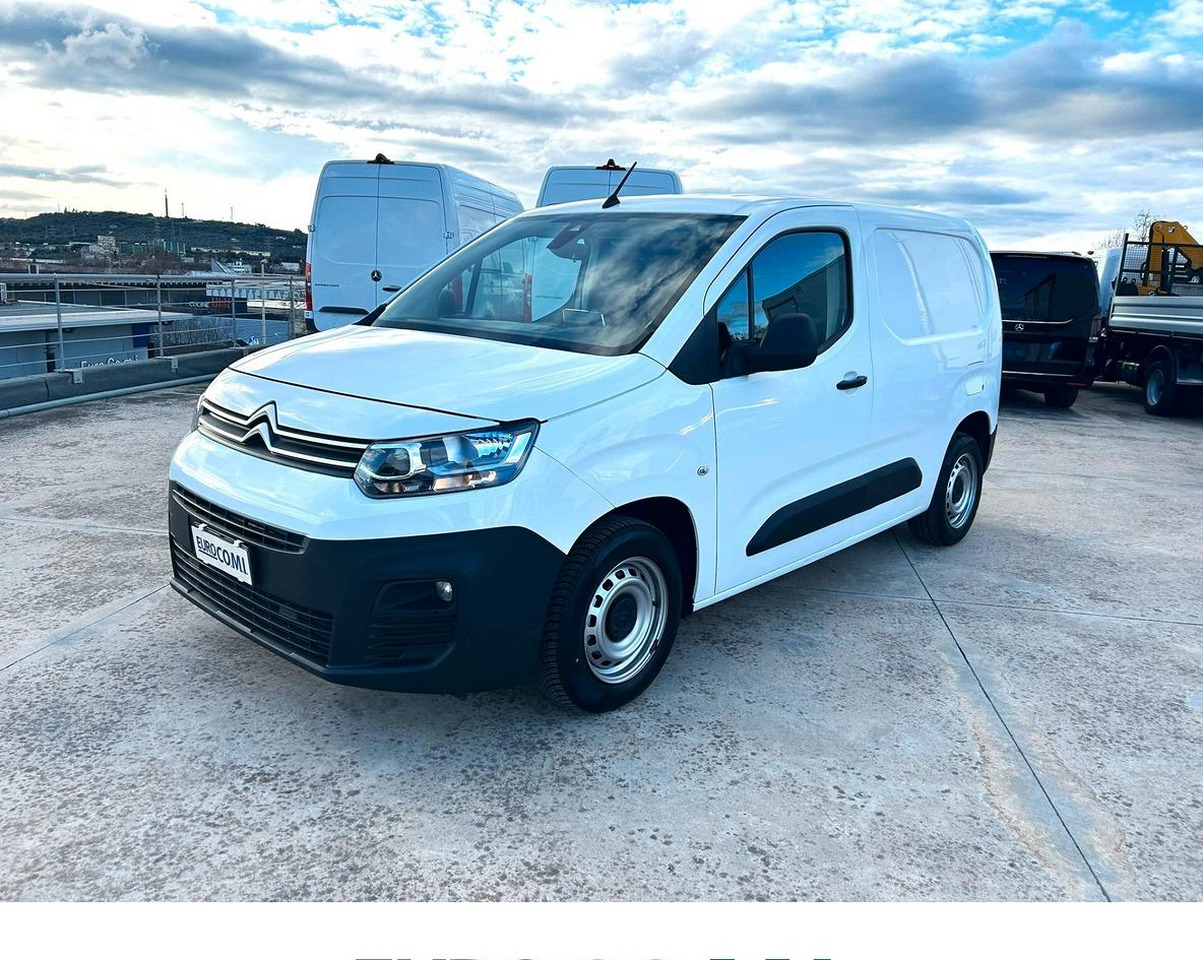 Citroen Berligno 1.6 HDi 100 cv 3 posti - Kleintransporter: das Bild 1 Citroen Berligno 1.6 HDi 100 cv 3 posti - Kleintransporter: das Bild 1
