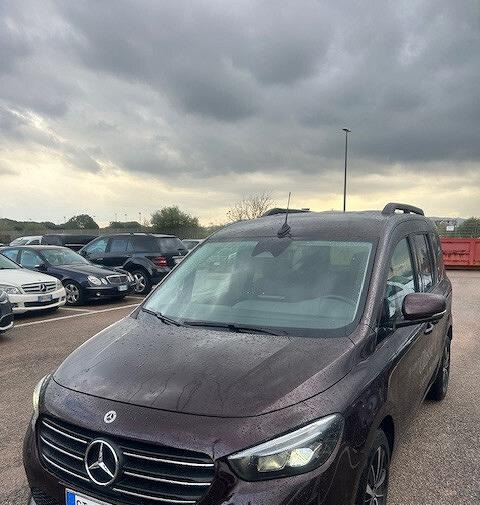 Mercedes-benz Classe T T 180d Premium Long - PKW: das Bild 3 Mercedes-benz Classe T T 180d Premium Long - PKW: das Bild 3