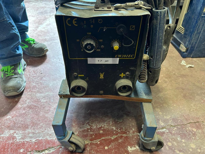 Lincoln EW201EC - Baumaschine: das Bild 3 Lincoln EW201EC - Baumaschine: das Bild 3