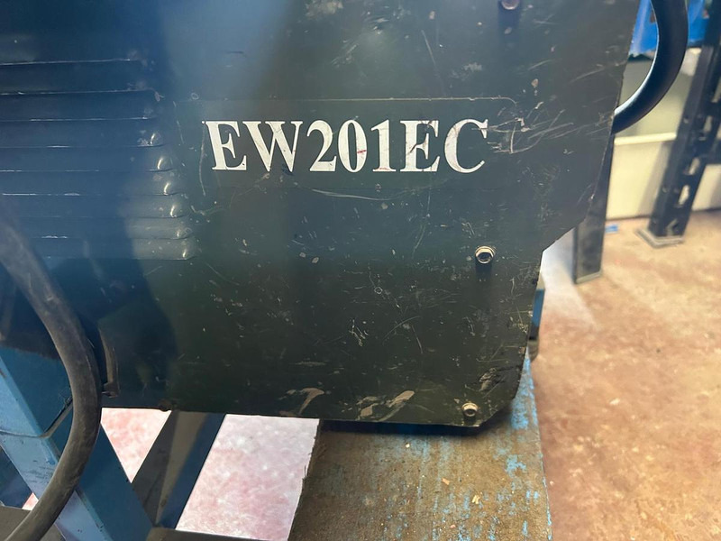 Lincoln EW201EC - Baumaschine: das Bild 2 Lincoln EW201EC - Baumaschine: das Bild 2