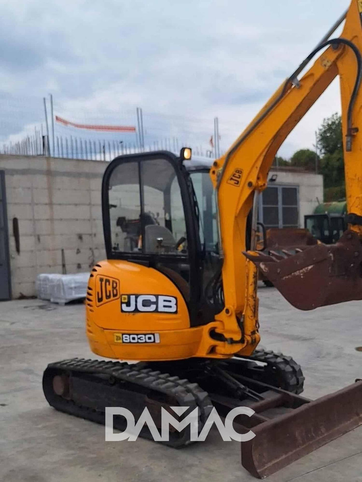 JCB 8030ZTS - Minibagger: das Bild 3 JCB 8030ZTS - Minibagger: das Bild 3