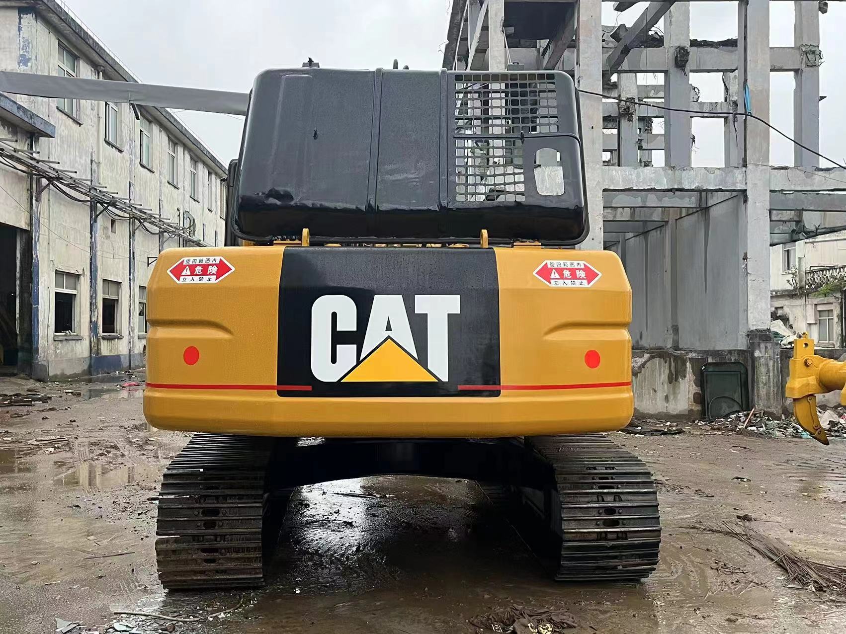 CATERPILLAR 325BL - Kettenbagger: das Bild 4 CATERPILLAR 325BL - Kettenbagger: das Bild 4