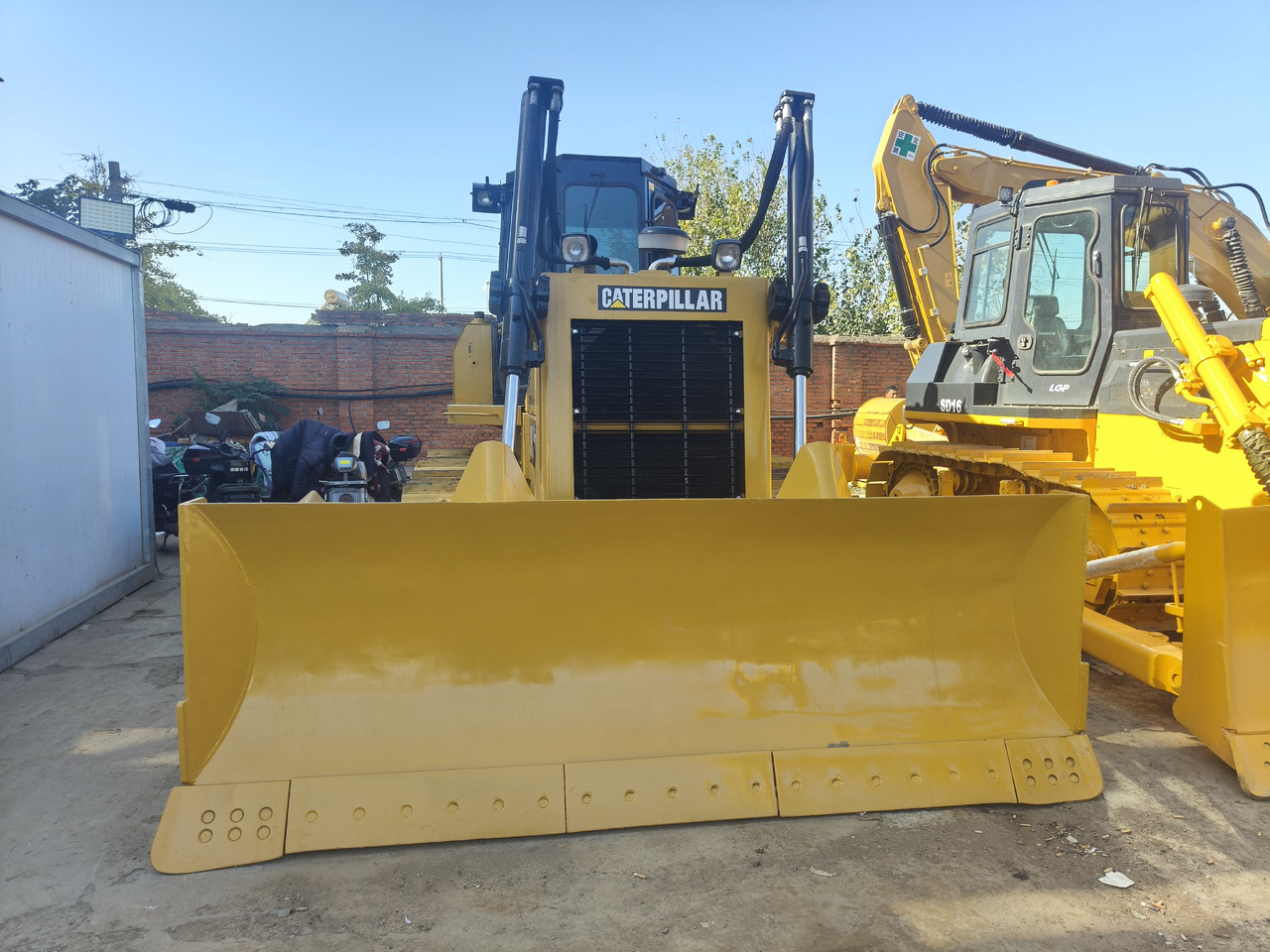 CATERPILLAR D7G - Kettenbagger: das Bild 3 CATERPILLAR D7G - Kettenbagger: das Bild 3