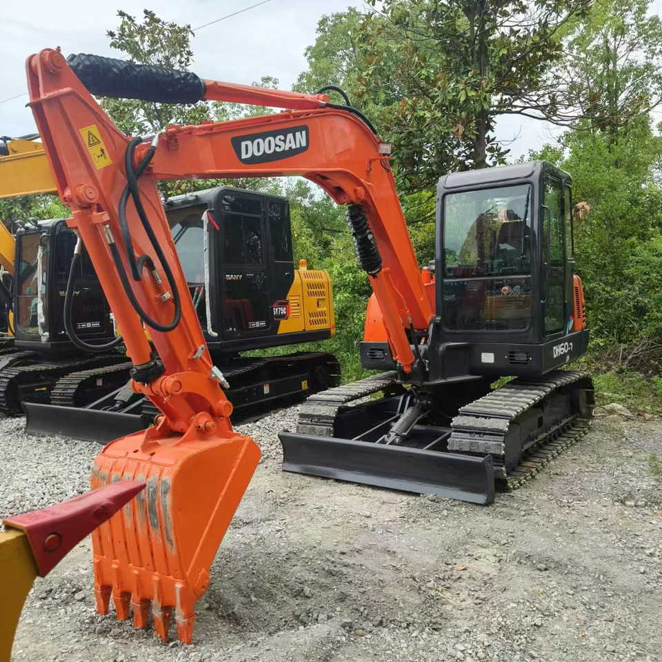 DOOSAN DH60 - Kettenbagger: das Bild 5 DOOSAN DH60 - Kettenbagger: das Bild 5