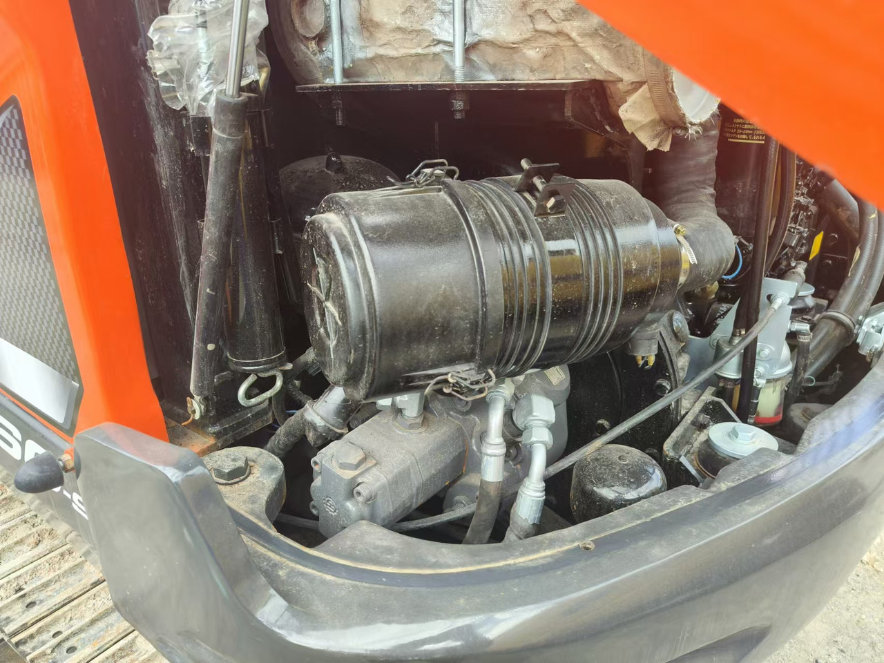 Bagger DOOSAN DX60: das Bild 12 Bagger DOOSAN DX60: das Bild 12