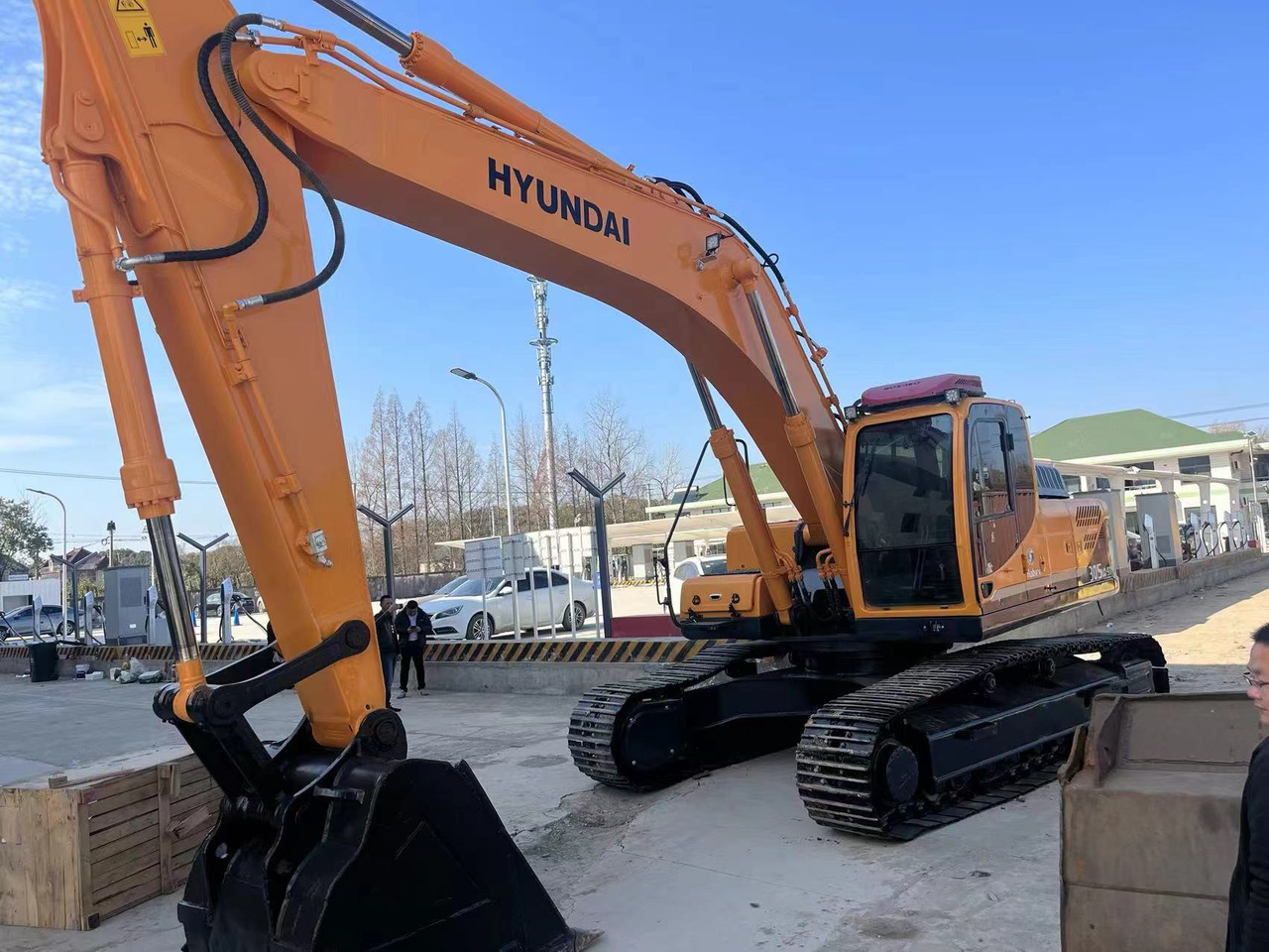 Hyundai R305LC-9T - Kettenbagger: das Bild 4 Hyundai R305LC-9T - Kettenbagger: das Bild 4