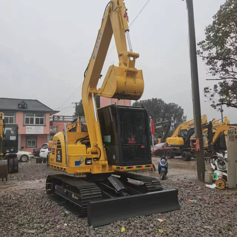KOMATSU PC70 - Minibagger: das Bild 1 KOMATSU PC70 - Minibagger: das Bild 1