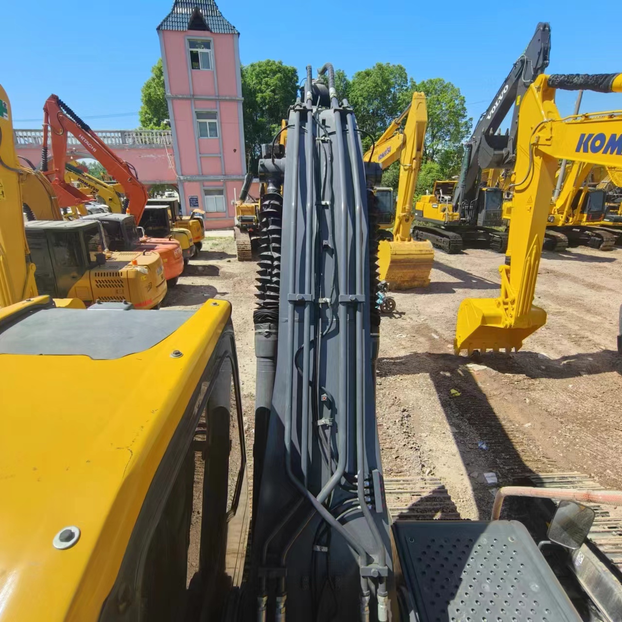 Kettenbagger VOLVO EC210: das Bild 9