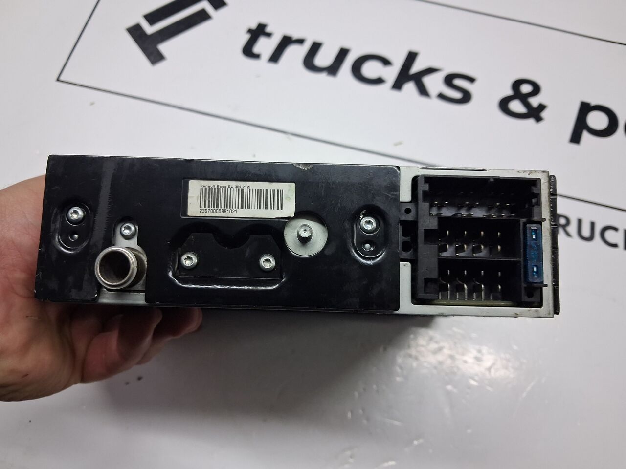 DELPHI RADIO DELPHI RADIOODTWARZACZ CD 12V RENAULT PREMIUM MIDLUM GAMA T ORYGINAŁ - Fahrerhaus und Interieur für LKW: das Bild 4 DELPHI RADIO DELPHI RADIOODTWARZACZ CD 12V RENAULT PREMIUM MIDLUM GAMA T ORYGINAŁ - Fahrerhaus und Interieur für LKW: das Bild 4