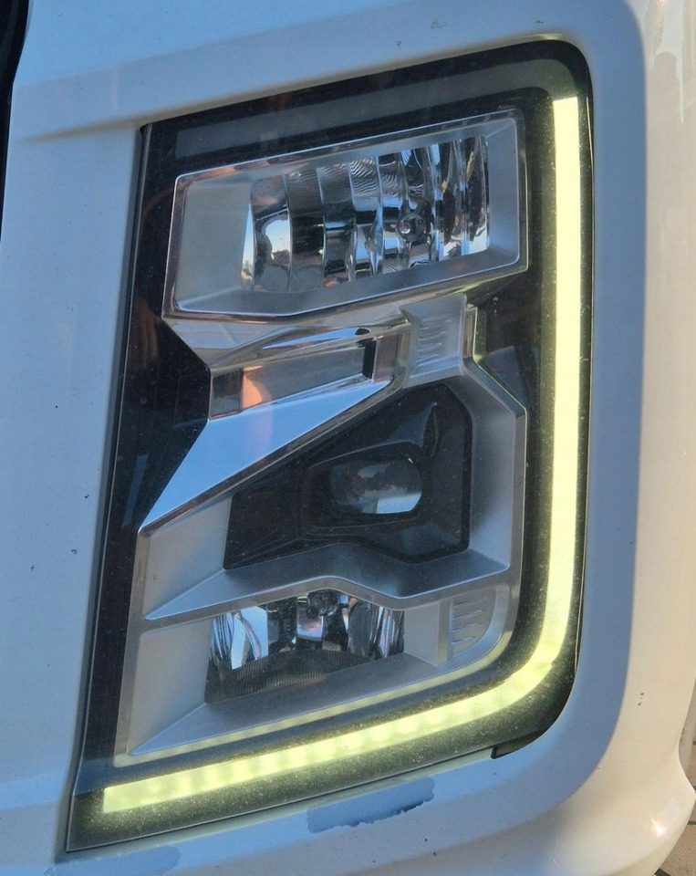 FORD REFLEKTOR LAMPA LEWA FORD F MAX LED XENON - Hauptscheinwerfer für LKW: das Bild 2 FORD REFLEKTOR LAMPA LEWA FORD F MAX LED XENON - Hauptscheinwerfer für LKW: das Bild 2