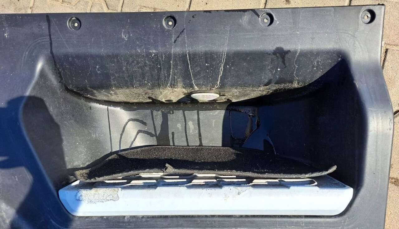 FORD STOPNICA GÓRNA KOMPLETNA STELAŻ STOPIEŃ PRAWY FORD F-MAX EURO 6 - Trittbrett für LKW: das Bild 3 FORD STOPNICA GÓRNA KOMPLETNA STELAŻ STOPIEŃ PRAWY FORD F-MAX EURO 6 - Trittbrett für LKW: das Bild 3