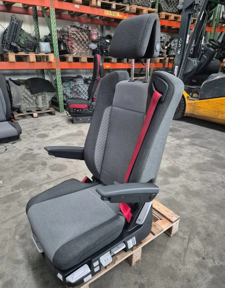 FOTEL PNEUMATYCZY SIEDZENIE KIEROWCY RENAULT RANGE GAMA T C K EVO LIFT - Sitz: das Bild 1 FOTEL PNEUMATYCZY SIEDZENIE KIEROWCY RENAULT RANGE GAMA T C K EVO LIFT - Sitz: das Bild 1