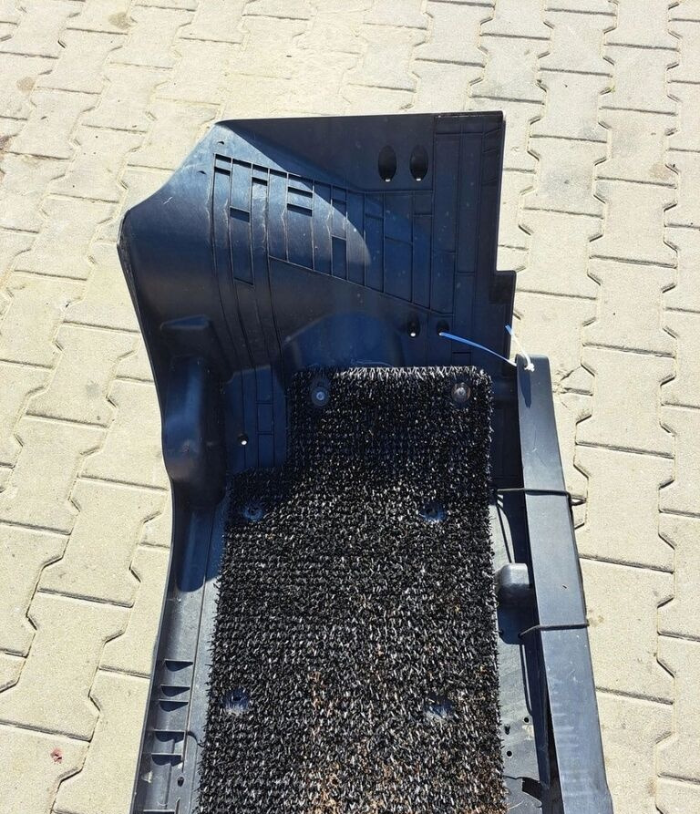 Ford F-MAX CARGO JC46 Ford F-MAX CARGO truck - Kotflügel für LKW: das Bild 1 Ford F-MAX CARGO JC46 Ford F-MAX CARGO truck - Kotflügel für LKW: das Bild 1