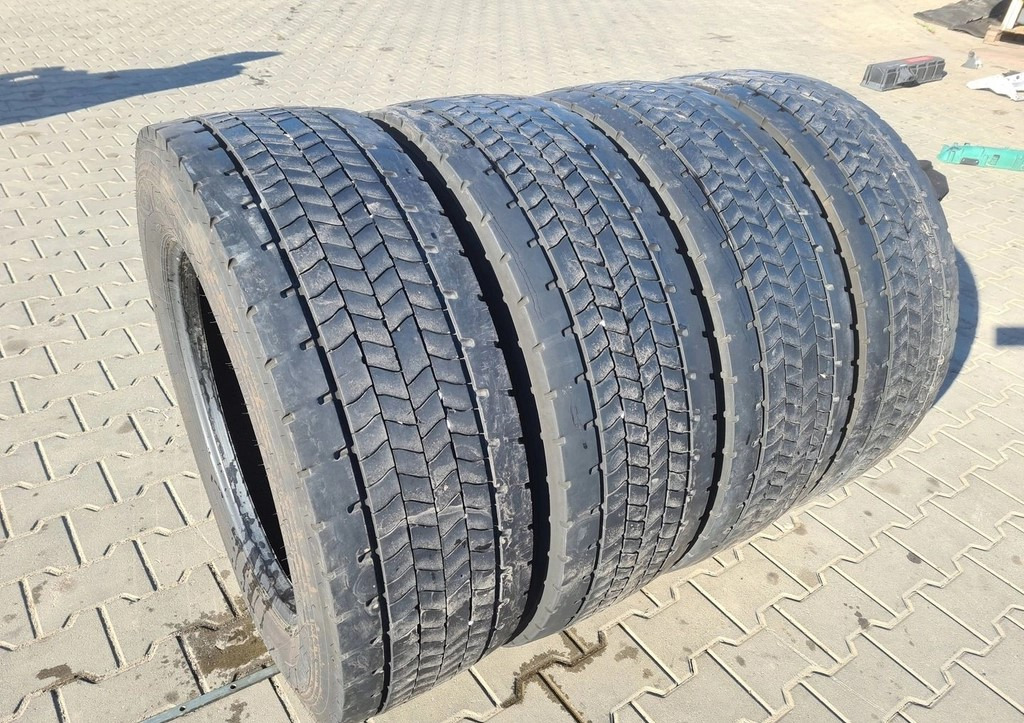 GOODYEAR TYŁ FUELMAX D 295/60 R 22.5 4 szt. stalowe - Felgen und Reifen: das Bild 4 GOODYEAR TYŁ FUELMAX D 295/60 R 22.5 4 szt. stalowe - Felgen und Reifen: das Bild 4