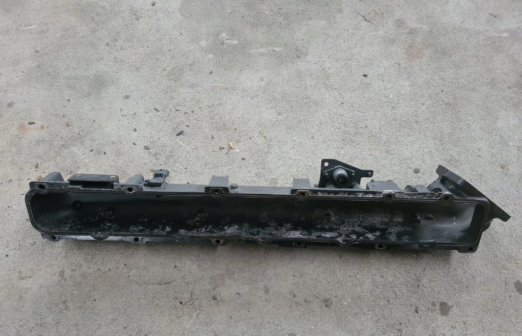 RENAULT GAMA T EVO TURBO COMPOUND I-SAVE 24237285 - Ansaugkrümmer: das Bild 4 RENAULT GAMA T EVO TURBO COMPOUND I-SAVE 24237285 - Ansaugkrümmer: das Bild 4