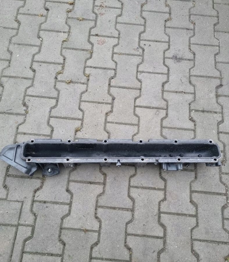 Renault KOLEKTOR SSĄCY DOLOTOWY RENAULT GAMA T C K RANGE 430 460 EURO 6 21647353 - Ansaugkrümmer für LKW: das Bild 3 Renault KOLEKTOR SSĄCY DOLOTOWY RENAULT GAMA T C K RANGE 430 460 EURO 6 21647353 - Ansaugkrümmer für LKW: das Bild 3
