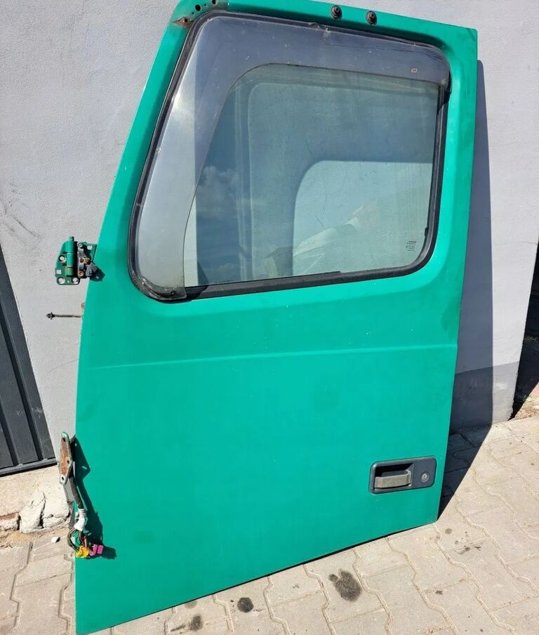 VOLVO DRZWI KOMPLETNE LEWE VOLVO FH 12 13 - Tür und Teile für LKW: das Bild 2 VOLVO DRZWI KOMPLETNE LEWE VOLVO FH 12 13 - Tür und Teile für LKW: das Bild 2