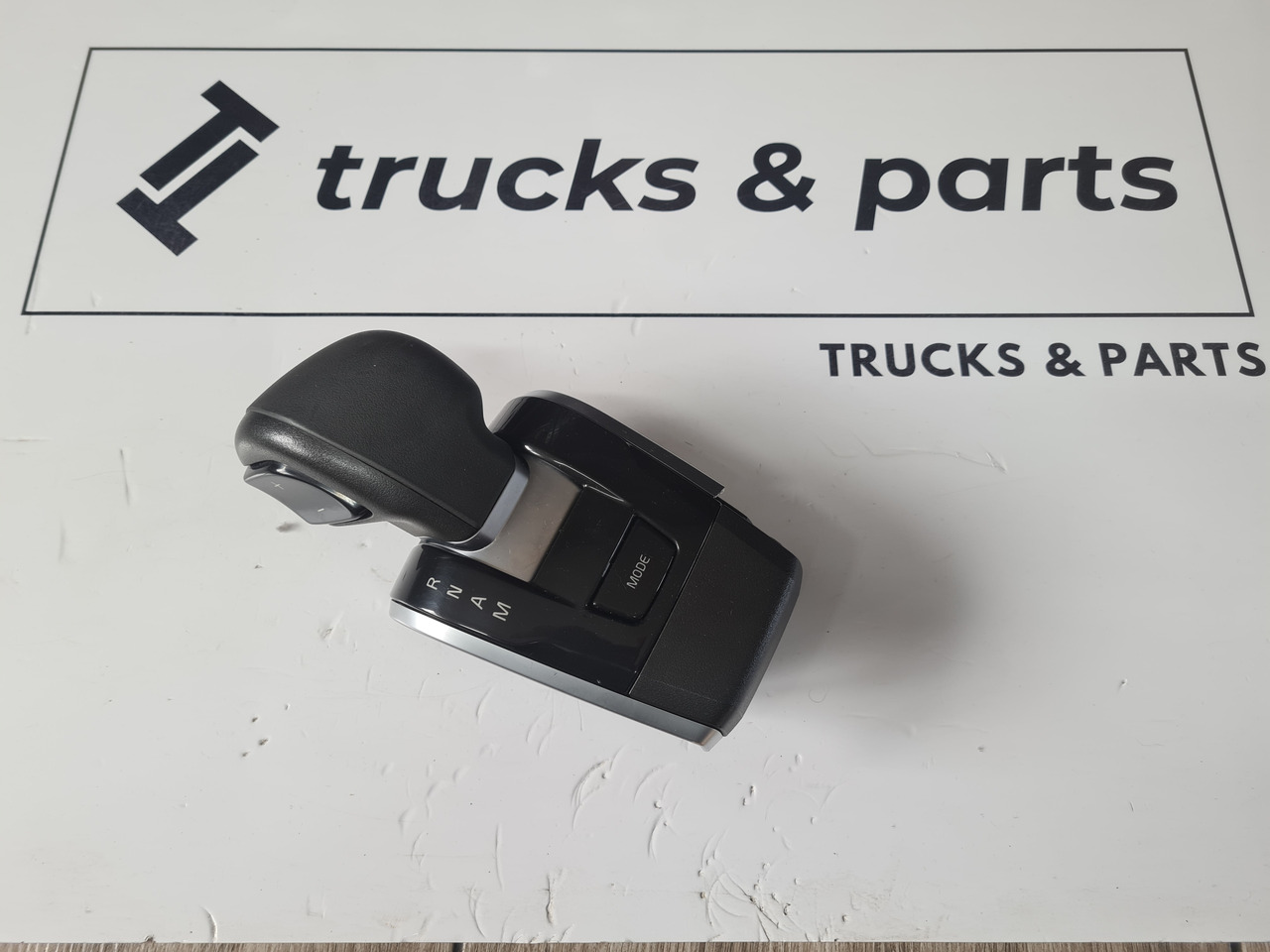 VOLVO JOYSTICK ZMIANY BIEGÓW LEWAREK VOLVO FH 5 FM 5 EURO 6 ORYGINAŁ 22719325 - Schalthebel für LKW: das Bild 2 VOLVO JOYSTICK ZMIANY BIEGÓW LEWAREK VOLVO FH 5 FM 5 EURO 6 ORYGINAŁ 22719325 - Schalthebel für LKW: das Bild 2