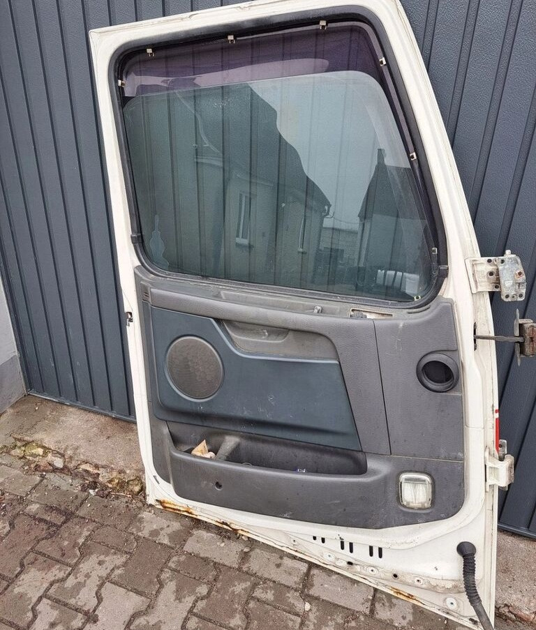 Volvo KOMPLETNE LEWE FH 13 LIFT Volvo OE - Tür und Teile für LKW: das Bild 4 Volvo KOMPLETNE LEWE FH 13 LIFT Volvo OE - Tür und Teile für LKW: das Bild 4