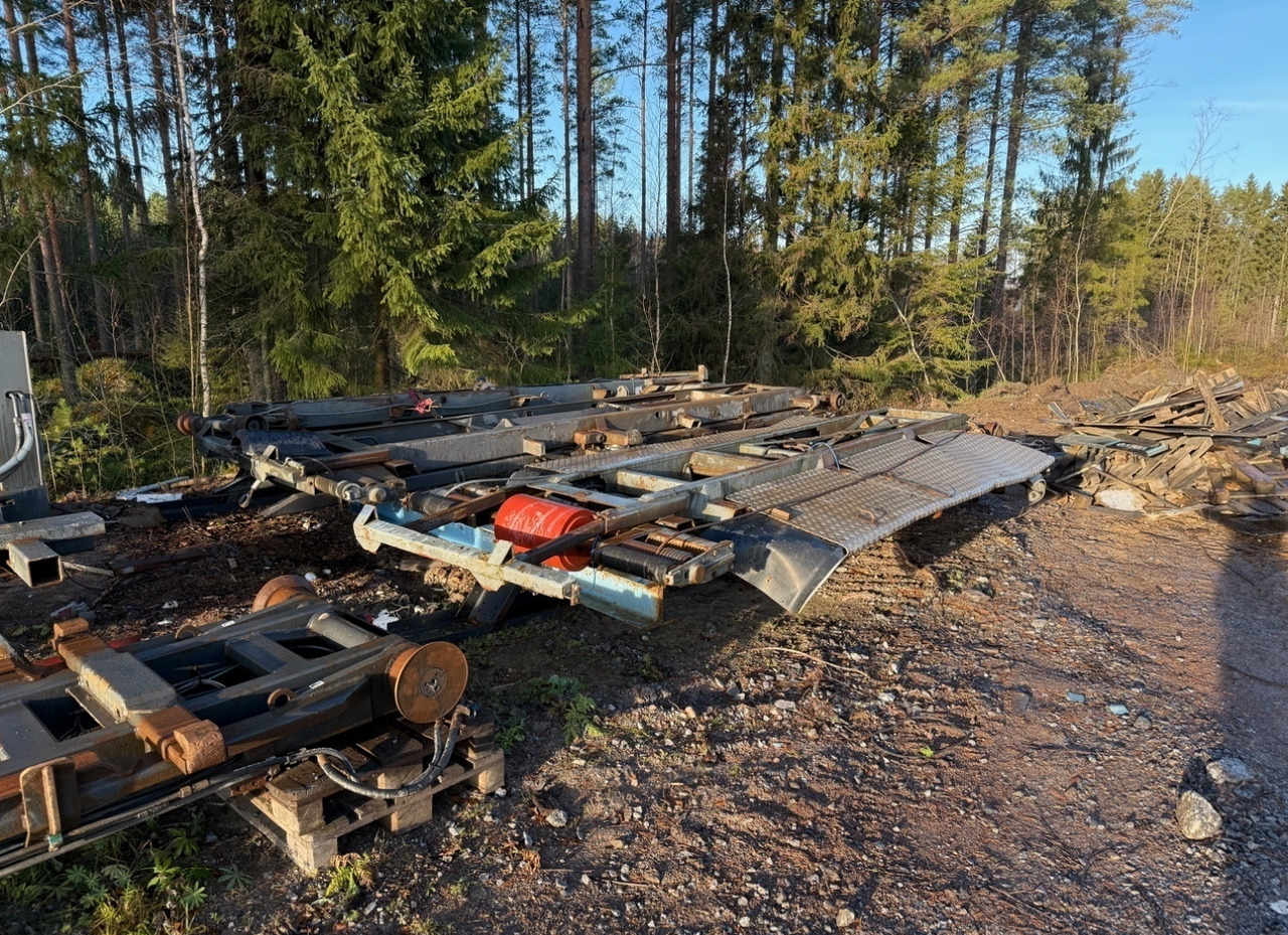 Koukkulaitteet ja vaijerilaitteet - Abrollkipper: das Bild 5 Koukkulaitteet ja vaijerilaitteet - Abrollkipper: das Bild 5