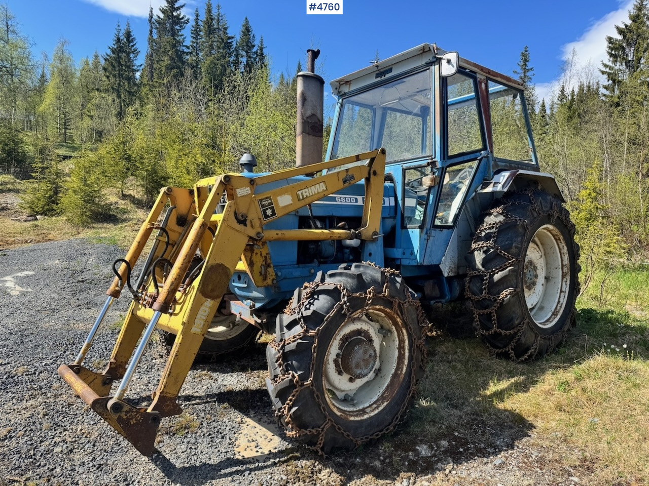 1978 Ford 6600 4x4 w/ Front Loader, Bucket, Twin Wheels and Winch. - Traktor: das Bild 1 1978 Ford 6600 4x4 w/ Front Loader, Bucket, Twin Wheels and Winch. - Traktor: das Bild 1