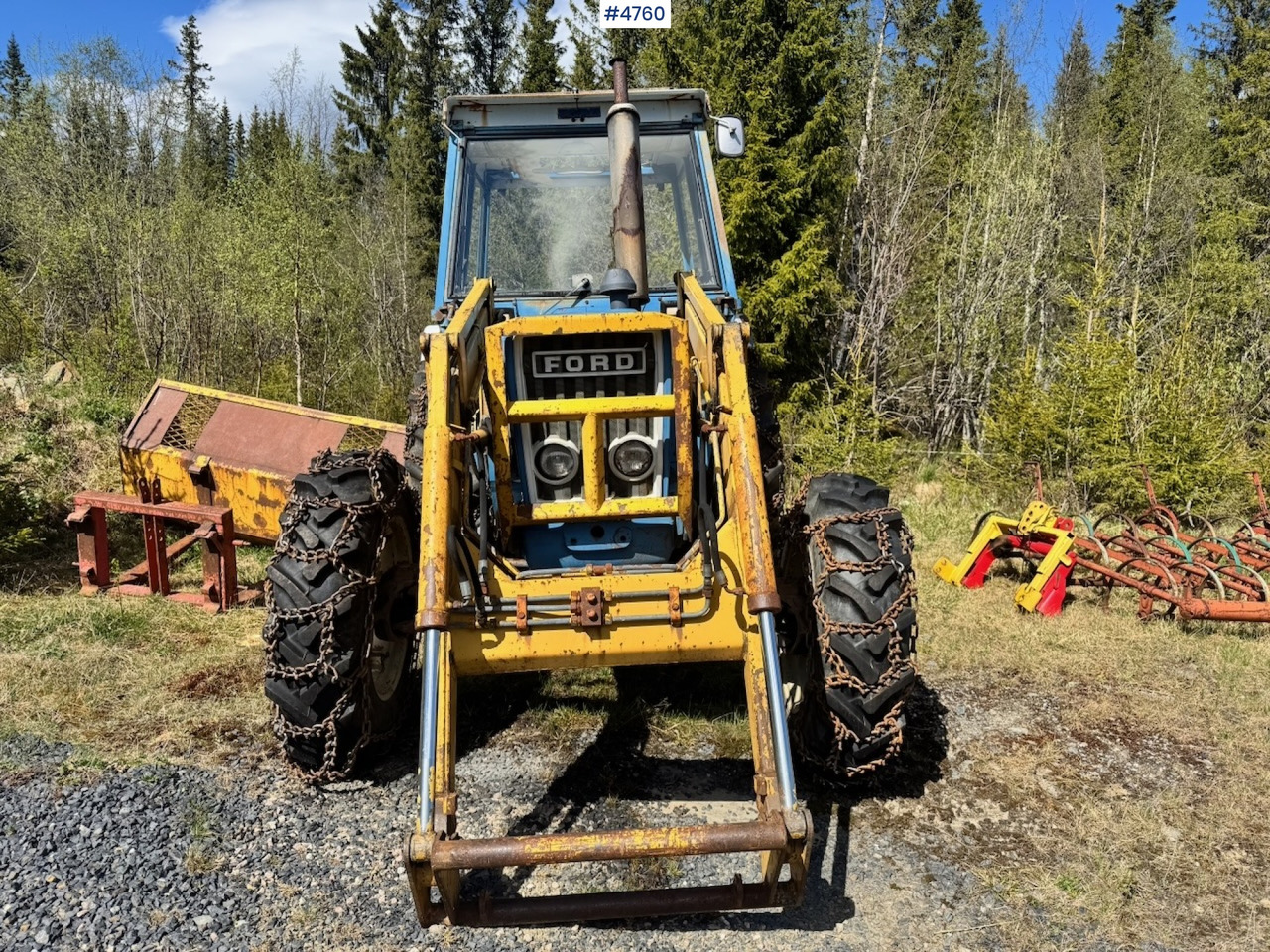 Traktor 1978 Ford 6600 4x4 w/ Front Loader, Bucket, Twin Wheels and Winch.: das Bild 10 Traktor 1978 Ford 6600 4x4 w/ Front Loader, Bucket, Twin Wheels and Winch.: das Bild 10