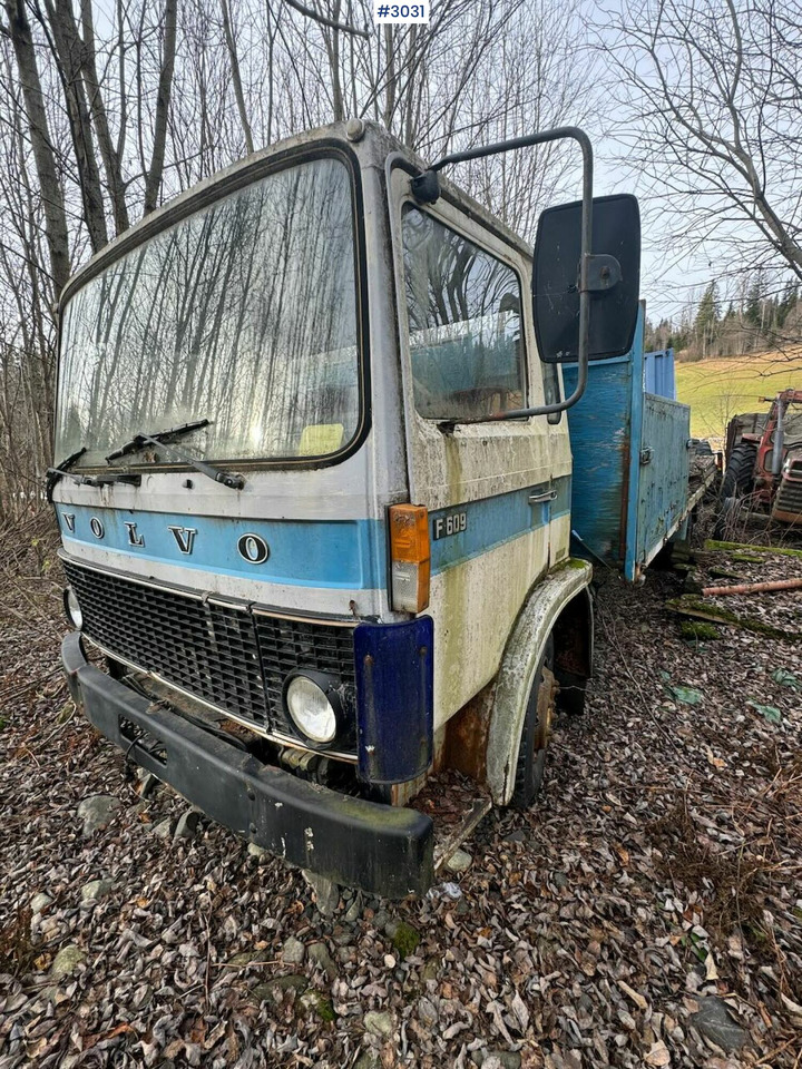 1978 Volvo F 609 flatbed truck - Pritsche LKW: das Bild 2 1978 Volvo F 609 flatbed truck - Pritsche LKW: das Bild 2
