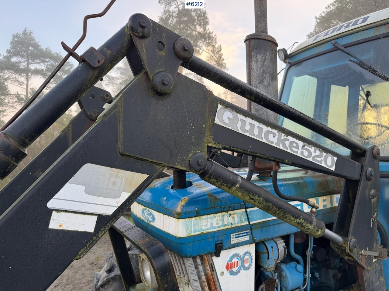 1982 Ford 5610 w/ front loader. - Traktor: das Bild 3 1982 Ford 5610 w/ front loader. - Traktor: das Bild 3