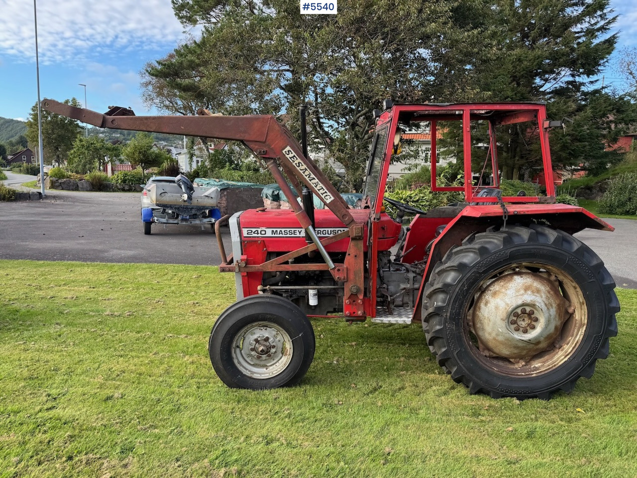 1982 Massey Ferguson 235 w/front loader. - Traktor: das Bild 4 1982 Massey Ferguson 235 w/front loader. - Traktor: das Bild 4