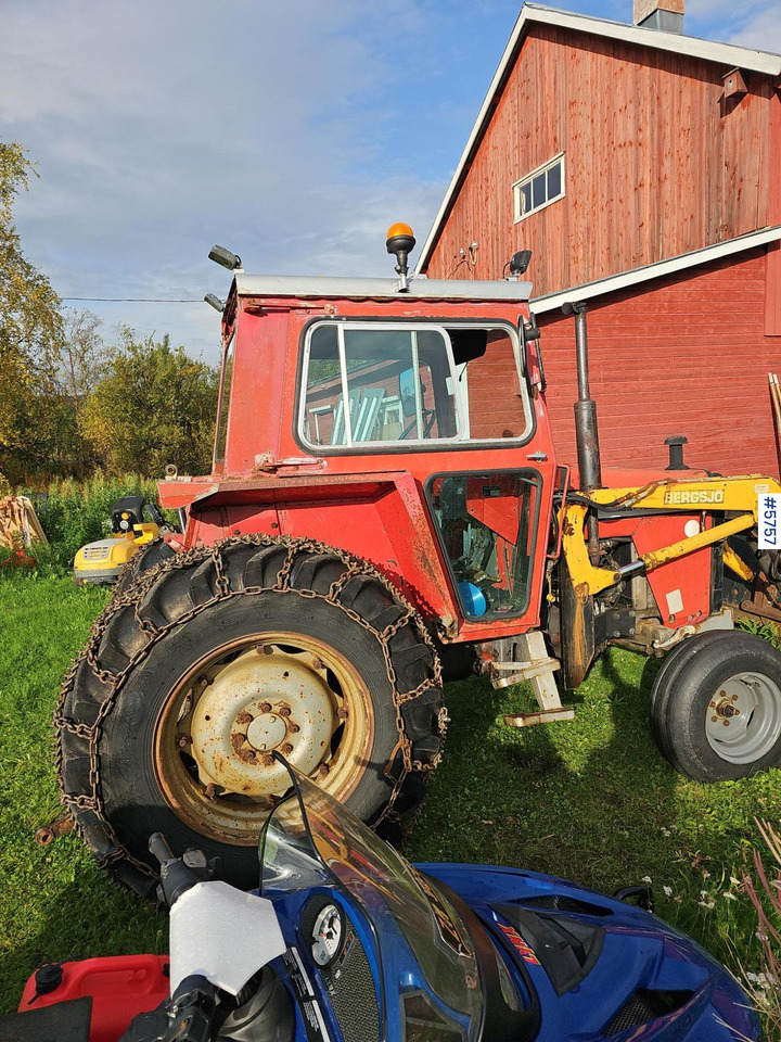 1982 Massey Ferguson 575 W/Front Loader. - Traktor: das Bild 5 1982 Massey Ferguson 575 W/Front Loader. - Traktor: das Bild 5