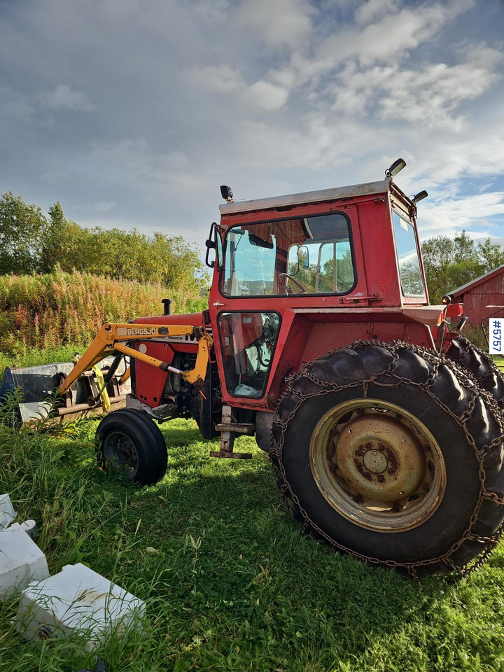 1982 Massey Ferguson 575 W/Front Loader. - Traktor: das Bild 3 1982 Massey Ferguson 575 W/Front Loader. - Traktor: das Bild 3