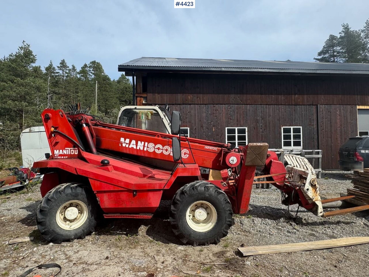 1992 Manitou MT1230 Telescopic forklift w/ pallet forks. Rep. object. - Teleskoplader: das Bild 2 1992 Manitou MT1230 Telescopic forklift w/ pallet forks. Rep. object. - Teleskoplader: das Bild 2