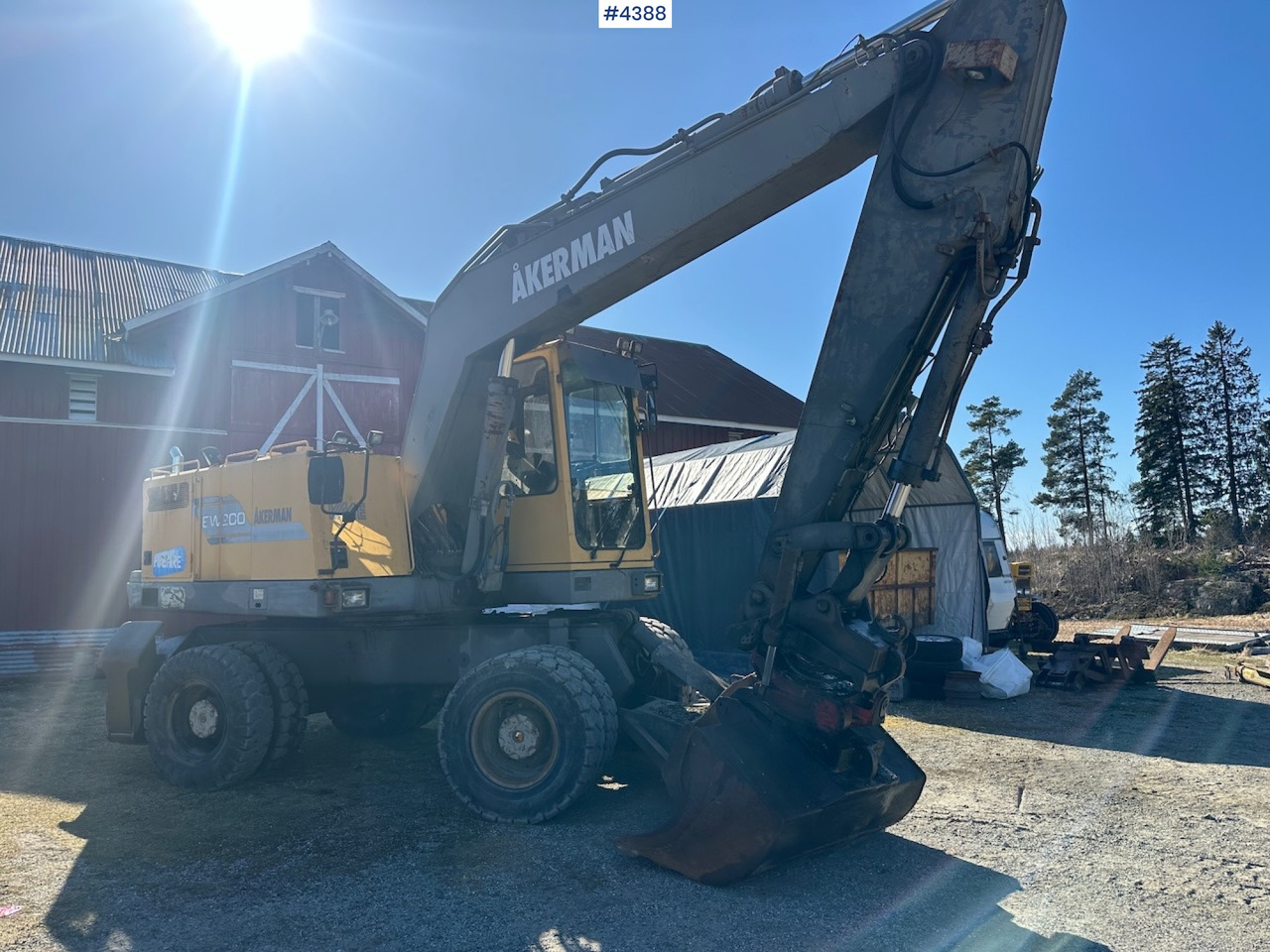 1995 Åkermann EW200 Wheel machine w/ grading bucket og tiltrotator. WATCH VIDEO. - Bagger: das Bild 1 1995 Åkermann EW200 Wheel machine w/ grading bucket og tiltrotator. WATCH VIDEO. - Bagger: das Bild 1