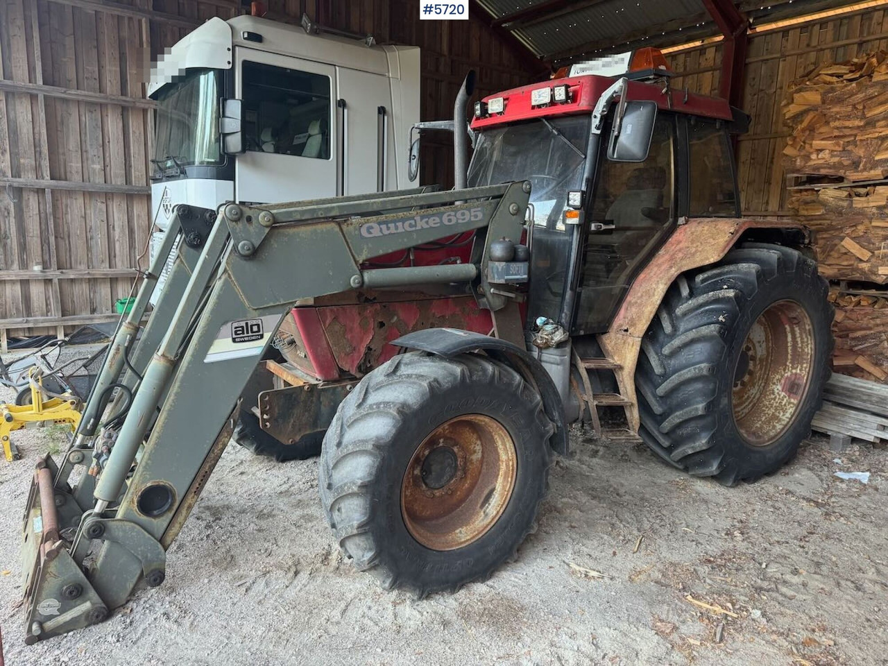 Traktor 1996 Case 5140 4x4 w/ Quicke front loader: das Bild 13
