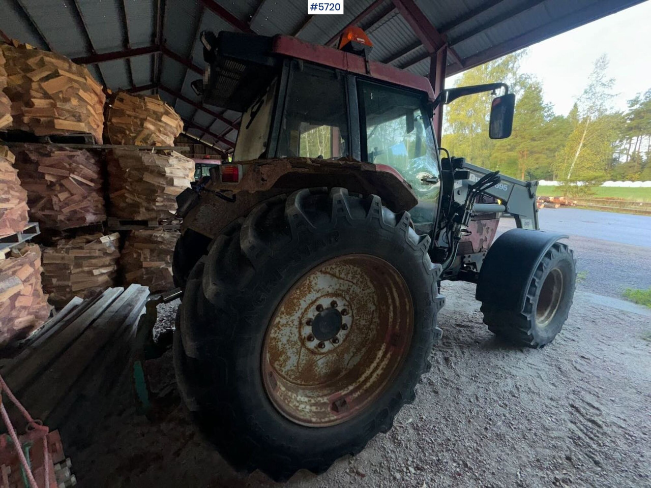 Traktor 1996 Case 5140 4x4 w/ Quicke front loader: das Bild 6
