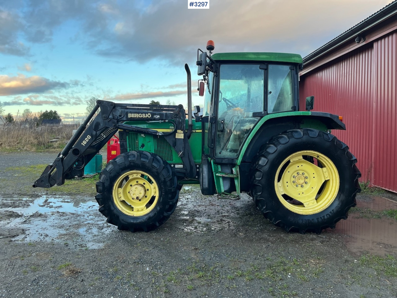 1999 John Deere 6210 SE with Front Loader - Traktor: das Bild 2 1999 John Deere 6210 SE with Front Loader - Traktor: das Bild 2