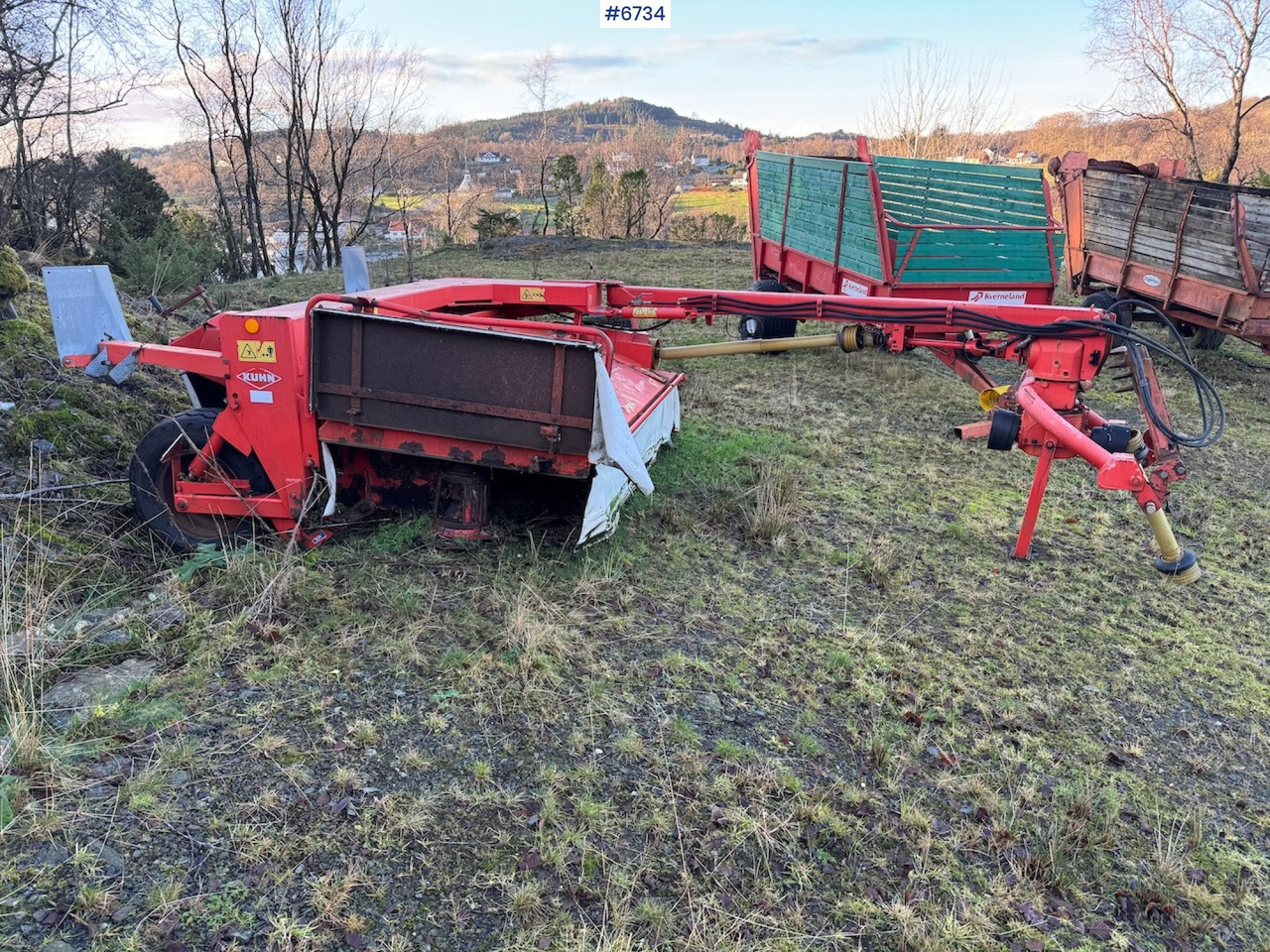 2001 Kuhn FC 302 G Trailed mower. - Grünlandtechnik: das Bild 3 2001 Kuhn FC 302 G Trailed mower. - Grünlandtechnik: das Bild 3
