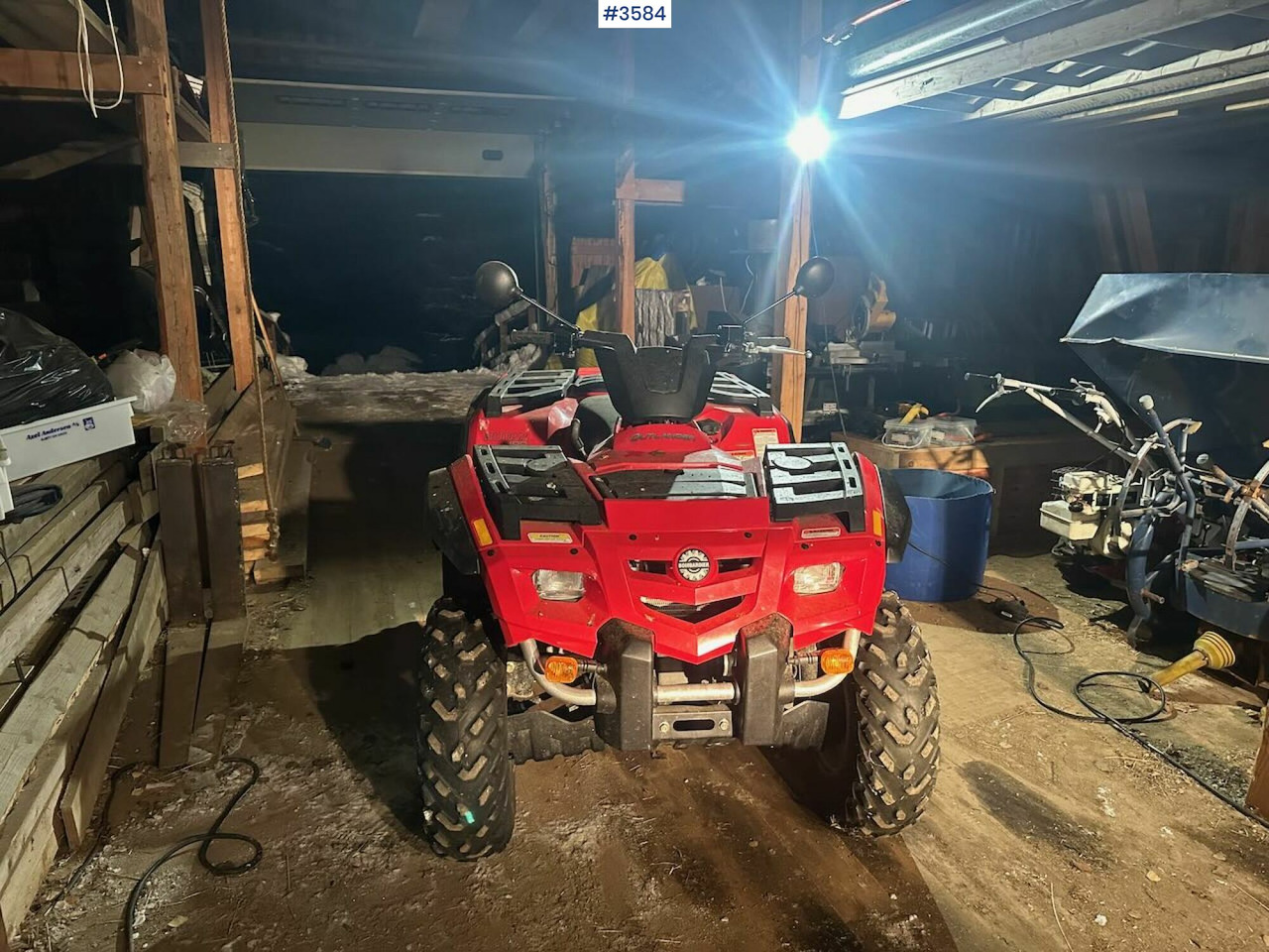2004 Bombardier Outlander 400 firhjuling w/ Pasture mower and trailer. - Quad: das Bild 3 2004 Bombardier Outlander 400 firhjuling w/ Pasture mower and trailer. - Quad: das Bild 3