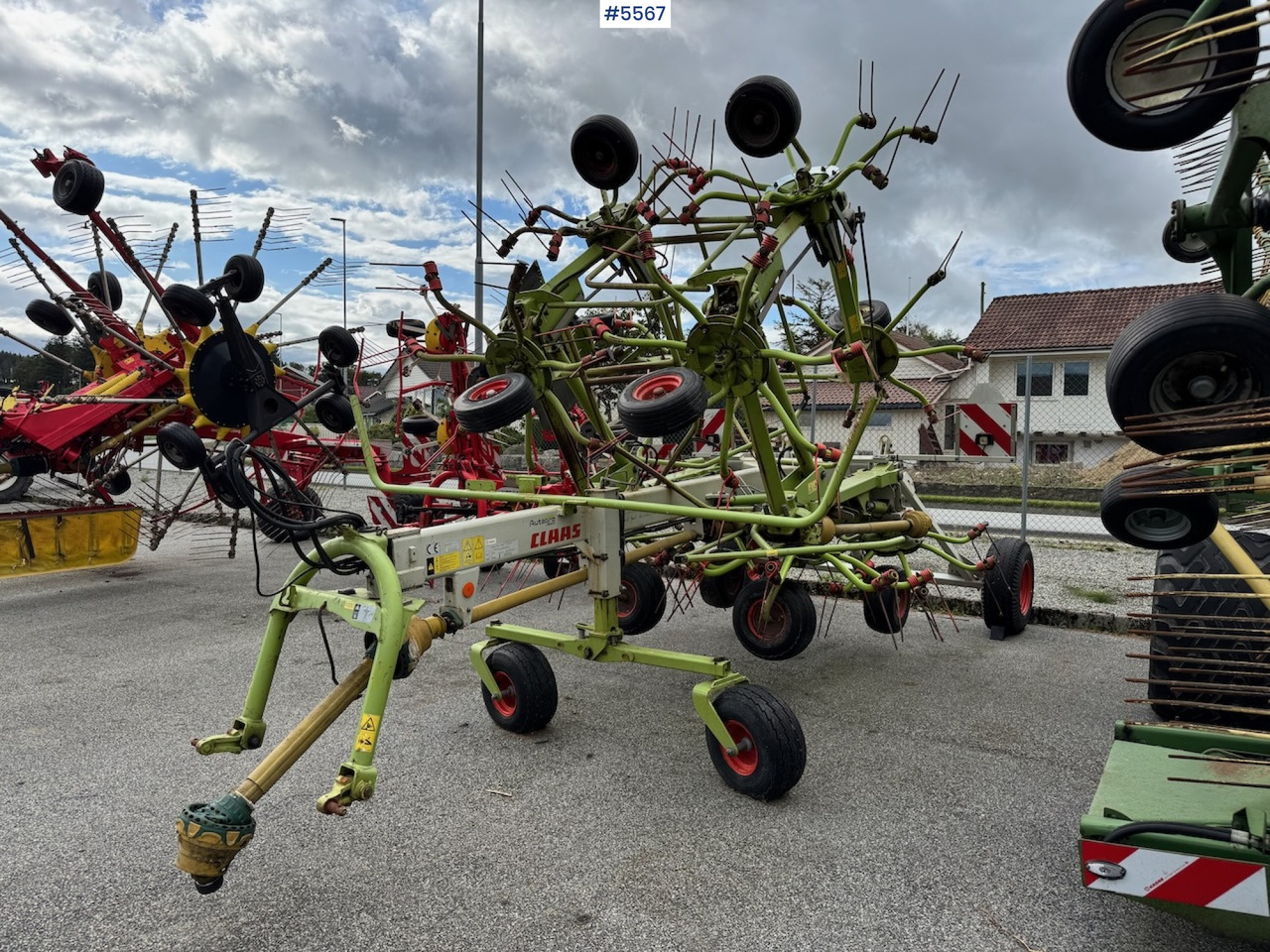 2006 Claas Volto 1320 T - Grünlandtechnik: das Bild 3 2006 Claas Volto 1320 T - Grünlandtechnik: das Bild 3