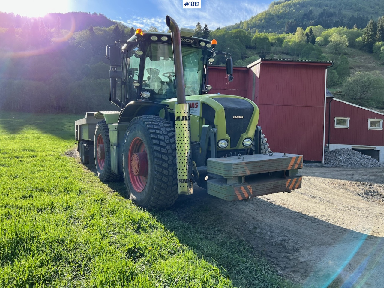 2009 Claas Xerion 3800 - Traktor: das Bild 2 2009 Claas Xerion 3800 - Traktor: das Bild 2