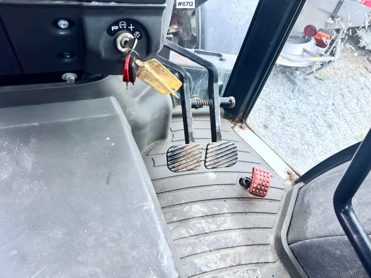 Traktor 2012 Claas 220 Elios w/ Front hydraulics. 4200 hours!: das Bild 19